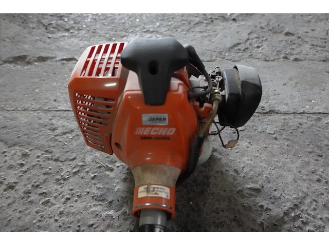 Benzine bosmaaier echo - afbeelding 2 van  4