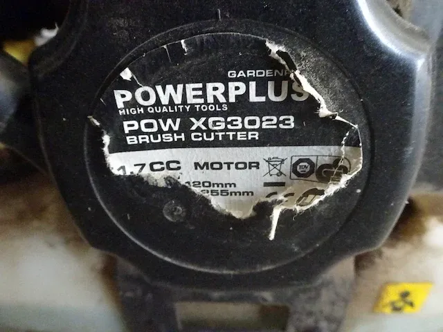 Benzine bosmaaier powerplus - afbeelding 5 van  5