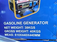 Benzine generator 2x220 volt aansluiting - afbeelding 5 van  11
