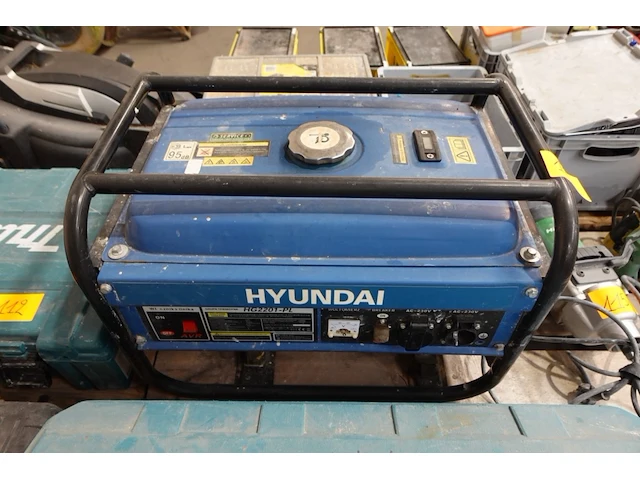 Benzine generator hyundai - afbeelding 1 van  2
