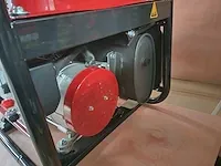 Benzine generator - afbeelding 10 van  11