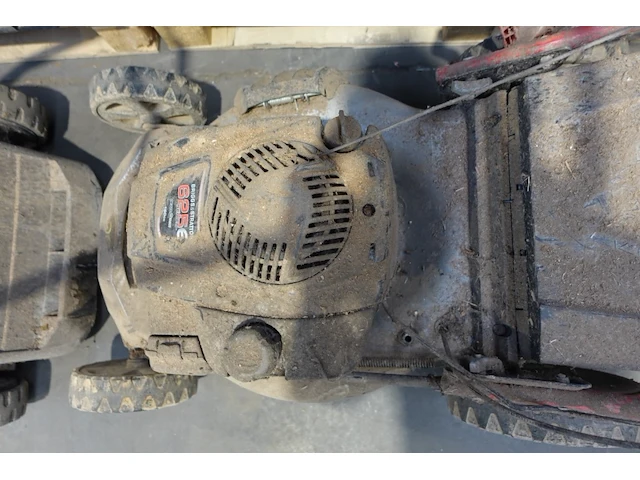 Benzine grasmaaier briggs&stratton - afbeelding 3 van  6
