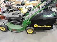 Benzine grasmaaier john deere - afbeelding 2 van  4