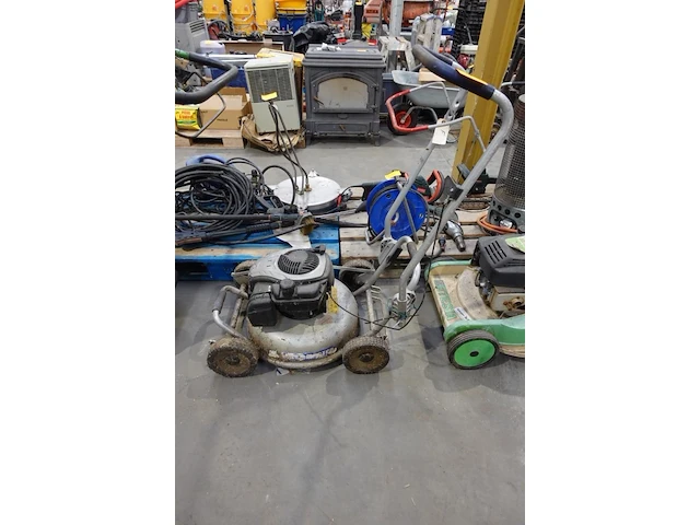 Benzine grasmaaier mulch master - afbeelding 1 van  3