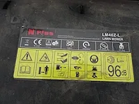 Benzine grasmaaier n plus - afbeelding 6 van  8