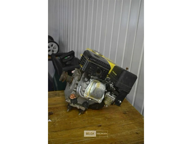 Benzine motor - afbeelding 1 van  5