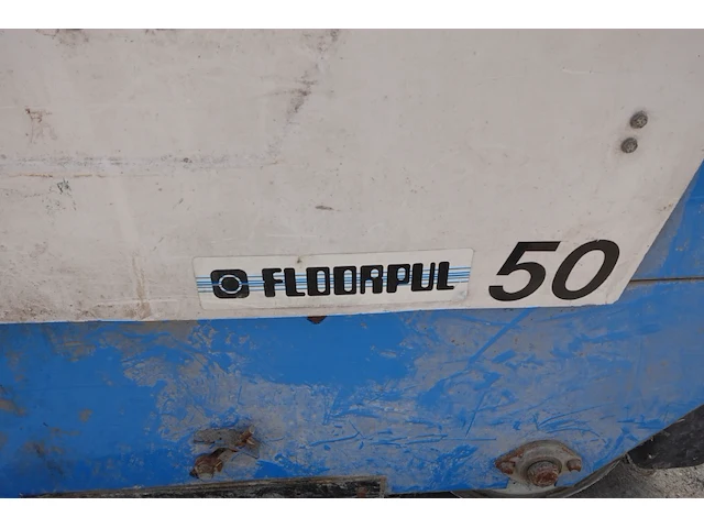 Benzine veegmachine floorpul - afbeelding 4 van  6