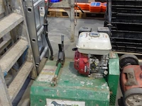 Benzine verticuteermachine billygoat - afbeelding 1 van  3