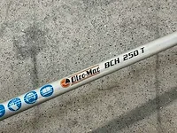 Benzinekantenmaaier oleo-mac bch 250t - afbeelding 2 van  8