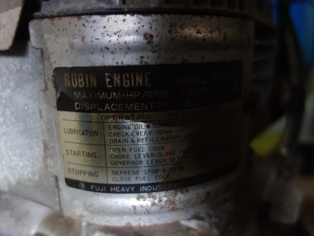 Benzinemotor 7,5pk robin engine - afbeelding 3 van  3