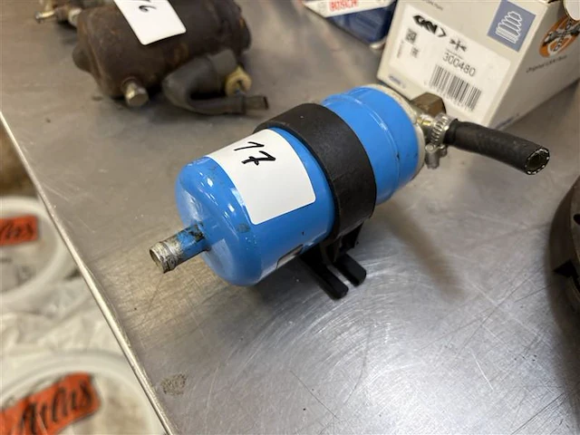 Benzinepomp porsche 964 - afbeelding 3 van  4