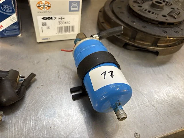 Benzinepomp porsche 964 - afbeelding 4 van  4