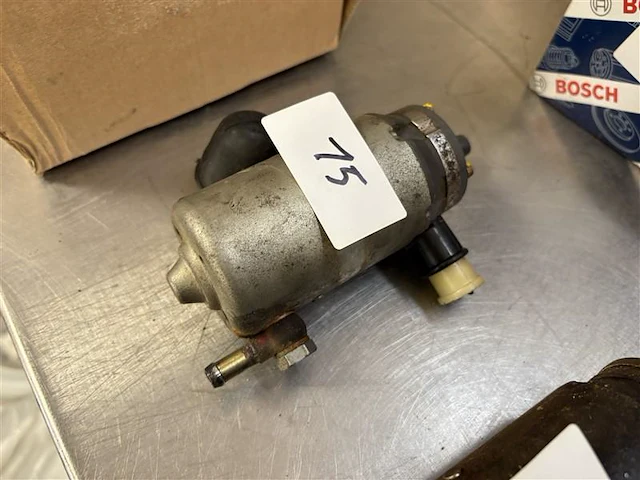Benzinepomp - afbeelding 1 van  4