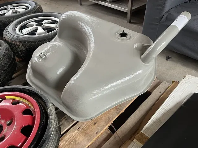 Benzinetank porsche 911 - afbeelding 2 van  6