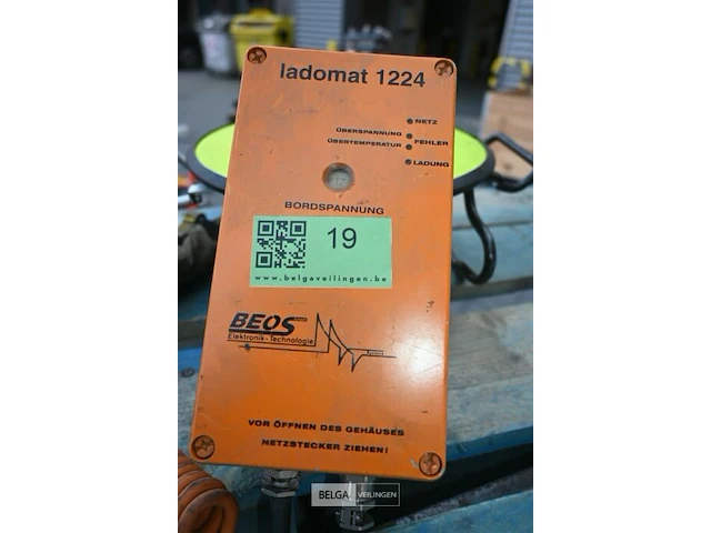 Beos ladomat 1224 batterijlader - afbeelding 2 van  6
