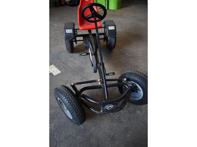 Berg bfr gocart zwart/rood - afbeelding 1 van  4