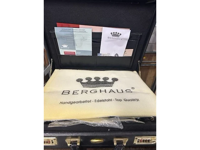 Berghaus bestekset in koffer - afbeelding 1 van  5