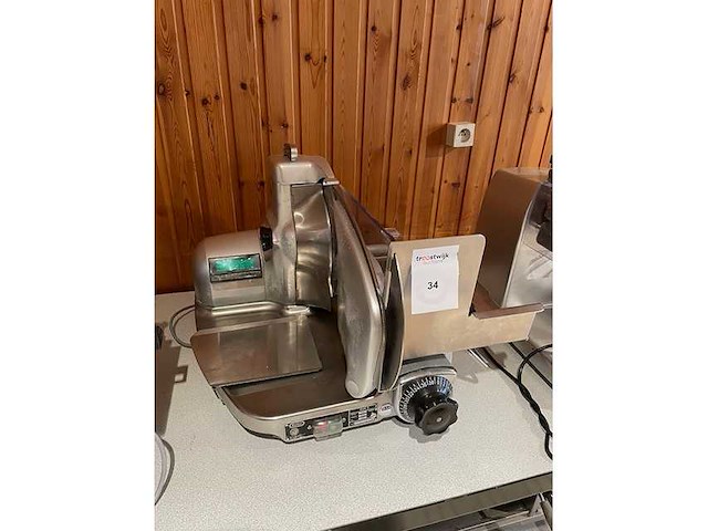 Berkel - 1999 - 834 s - snijmachine berkel - afbeelding 2 van  3