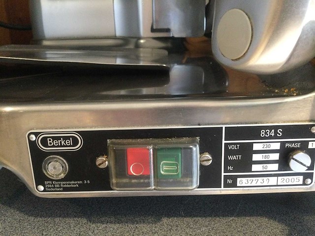 Berkel - 2005 - 834s - snijmachine berkel - afbeelding 2 van  5