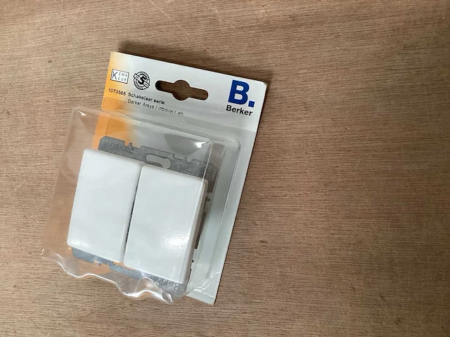 Berker arsys dubbele serieschakelaar, wit (115x) - afbeelding 2 van  3