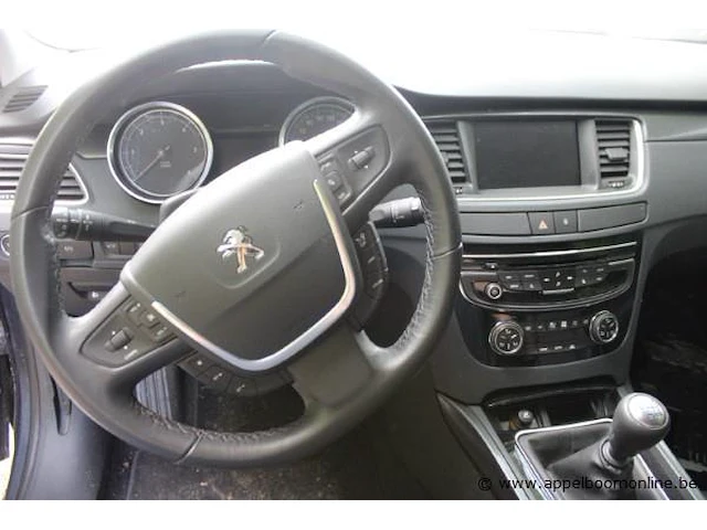 Berline peugeot 508, diesel, 1560cm³, 85kw, 1e insch 08/06/2016, vf38dbhxmgl007300, 12111km , co²-uitstoot 103g/km, euro6b, kenteken i+ii, gelijkvormigheidsattest, 2 sleutels - afbeelding 8 van  10