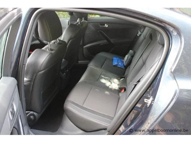 Berline peugeot 508, diesel, 1560cm³, 85kw, 1e insch 08/06/2016, vf38dbhxmgl007300, 12111km , co²-uitstoot 103g/km, euro6b, kenteken i+ii, gelijkvormigheidsattest, 2 sleutels - afbeelding 9 van  10