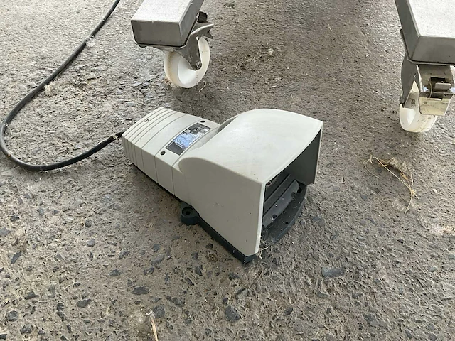 Bernhardt msb11p vertical impulse sealer - afbeelding 3 van  7