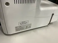 Bernina 110d naaimachine - afbeelding 6 van  6