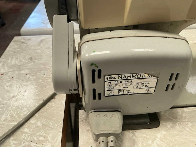 Bernina naaimachine - afbeelding 5 van  7