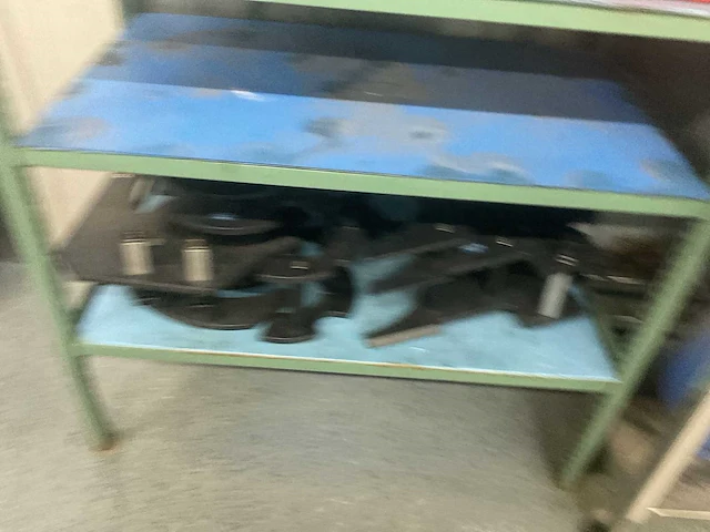 Bertolaso sigma 603 flessensluitmachine - afbeelding 2 van  13