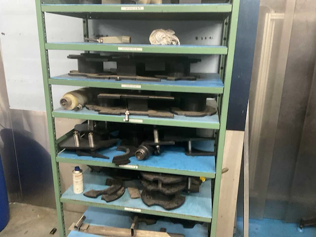 Bertolaso sigma 603 flessensluitmachine - afbeelding 4 van  13