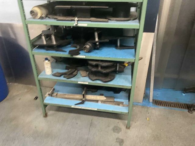 Bertolaso sigma 603 flessensluitmachine - afbeelding 5 van  13