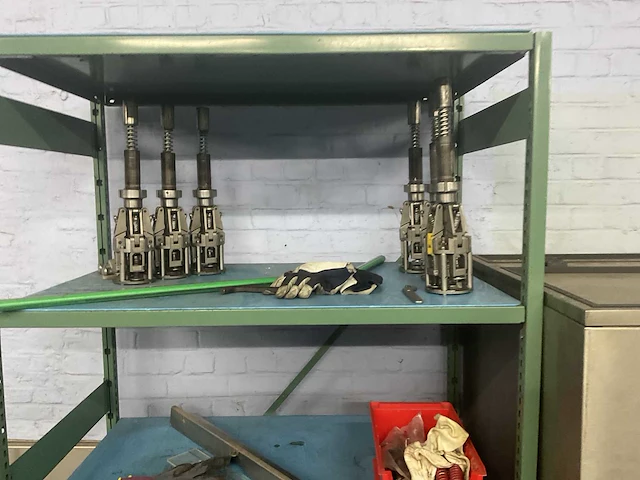 Bertolaso sigma 603 flessensluitmachine - afbeelding 13 van  13