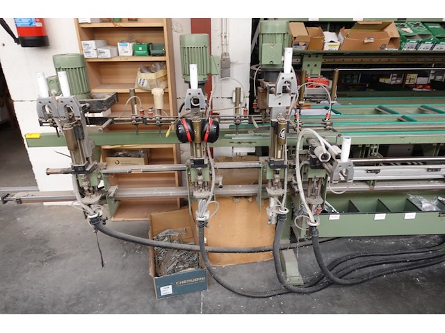 Beslagmachine soenen hendrik - afbeelding 2 van  5