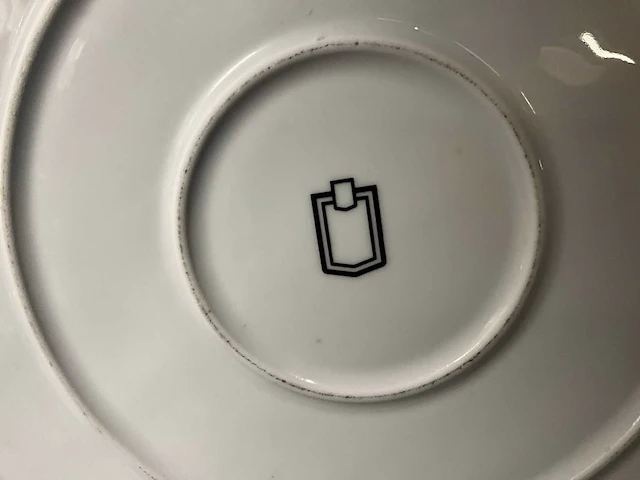 Bestek, servies en diversen - afbeelding 21 van  27