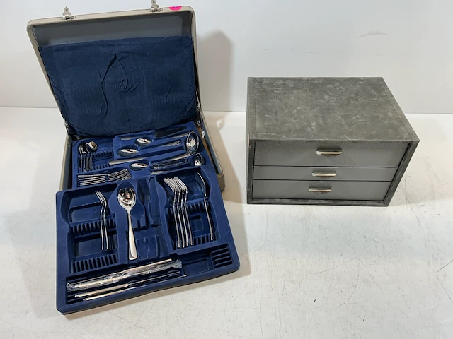Bestekken set (onvolledig) - afbeelding 2 van  3