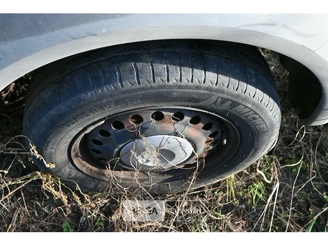 Bestelwagen ford connect ca. 170000 km - afbeelding 4 van  10