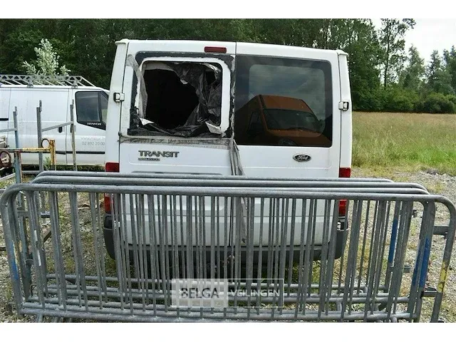 Bestelwagen ford transit 85t260 - afbeelding 12 van  24