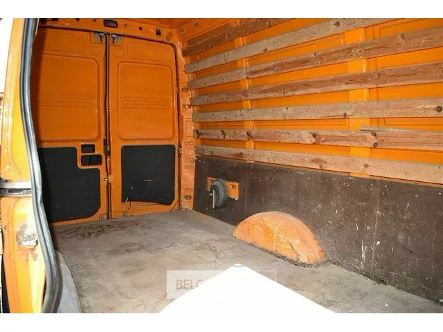 Bestelwagen iveco daily 2,3hpi - afbeelding 14 van  21