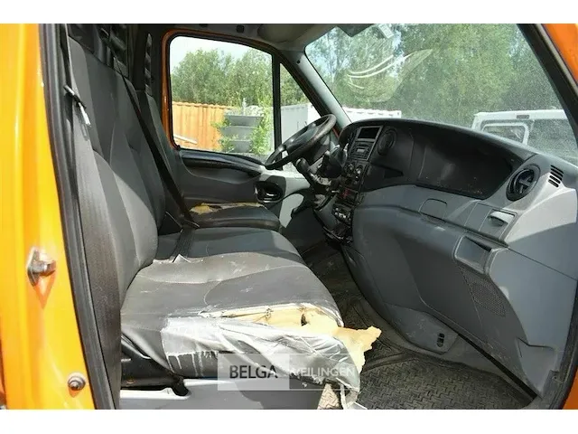 Bestelwagen iveco daily 2,3hpi - afbeelding 15 van  21