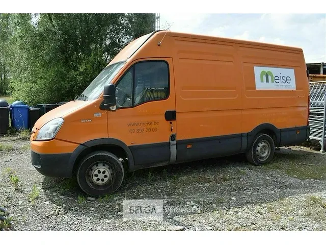 Bestelwagen iveco daily 2,3hpi - afbeelding 16 van  21