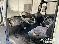 Bestelwagen met hoogwerker - afbeelding 11 van  12