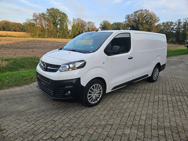 Bestelwagen opel vivaro 2.0l diesel 2021 - afbeelding 1 van  1