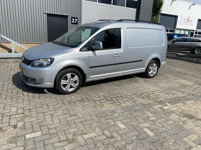 Bestelwagen volkswagen caddy maxi diesel 75kw 2010 - afbeelding 1 van  1