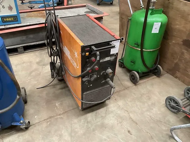 Bester plazmigster 35/200 plasmalasmachine - afbeelding 1 van  5