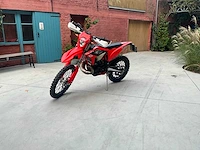 Bèta rr300 motorfiets - afbeelding 1 van  12