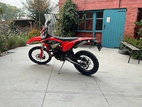 Bèta rr300 motorfiets - afbeelding 5 van  12