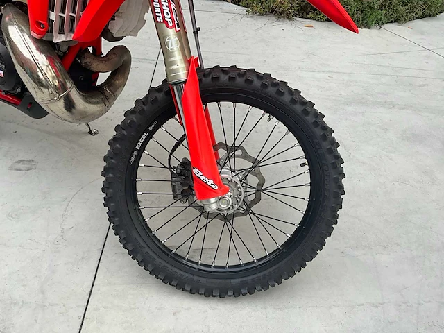 Bèta rr300 motorfiets - afbeelding 9 van  12