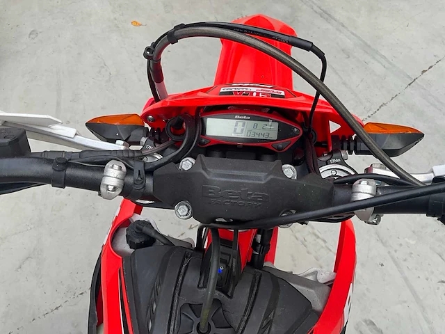 Bèta rr300 motorfiets - afbeelding 11 van  12