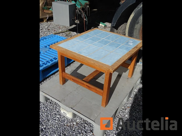 Betegelde grenen tafel - afbeelding 4 van  4